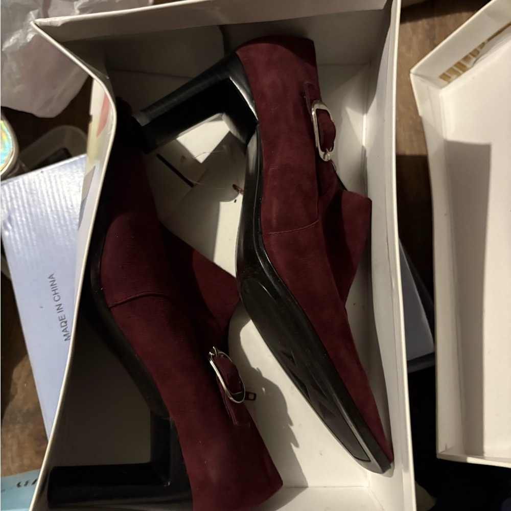 Elegant Burgundy Women's Shoes